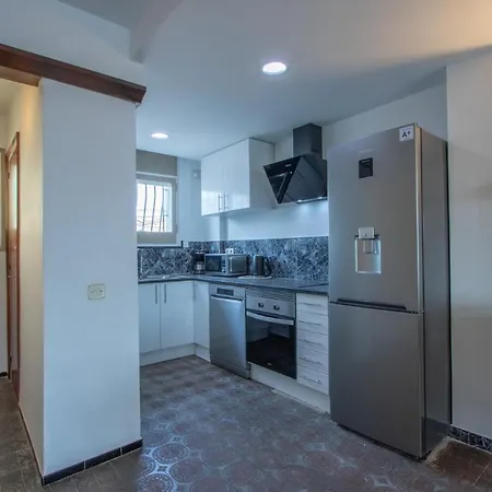 Holiday home Goldhome - Port Petit - Casa 4 Habitaciones, Amarre, Wifi, Aire Acondicionado *